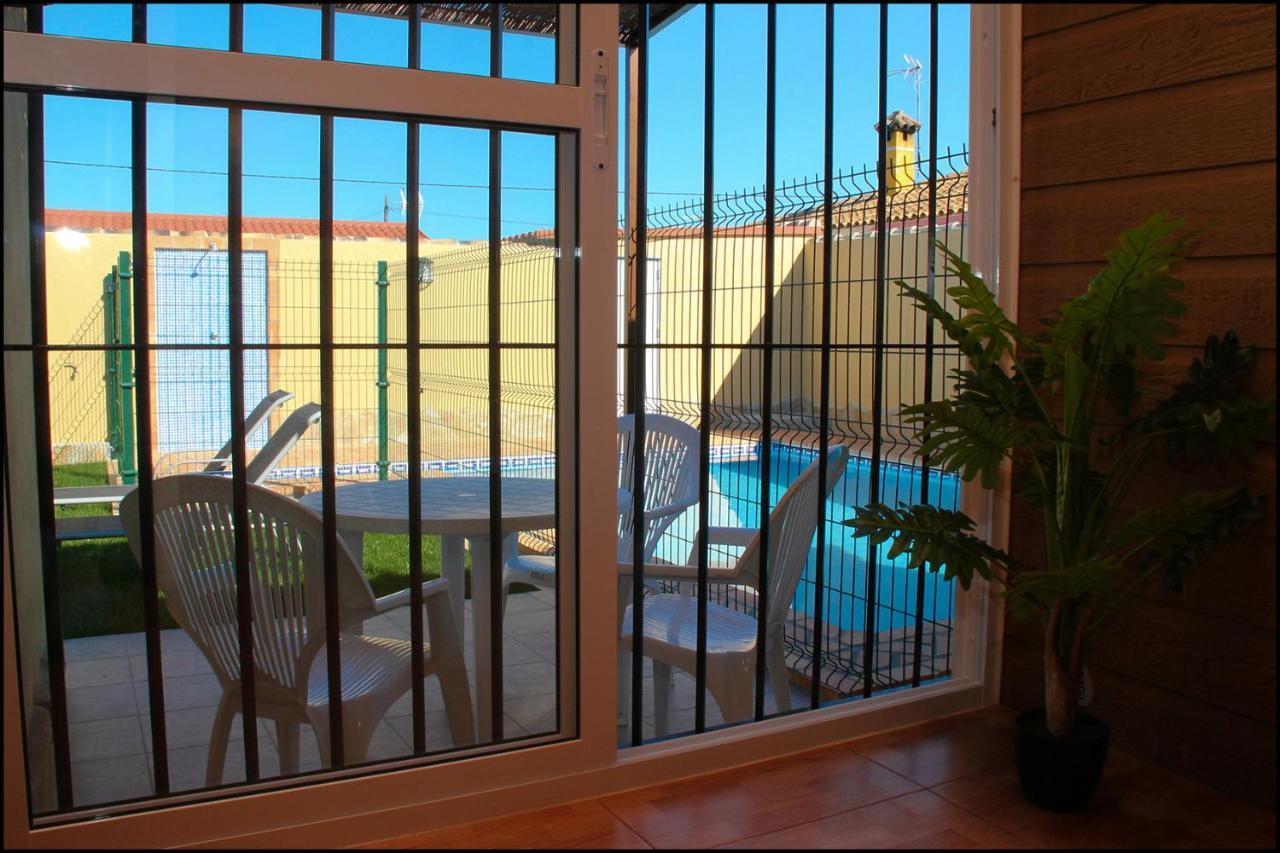 Bungalow Curro Pareja 131 Conil De La Frontera Exterior photo